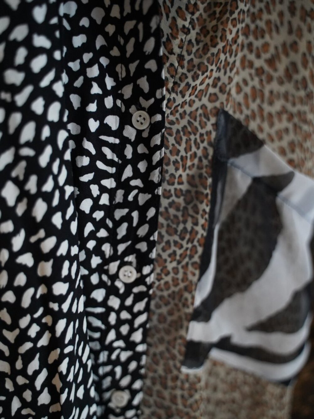 Vintage Tina Hagen Animal Print Patchwork Blouse Size 2 - Picture 5 of 10